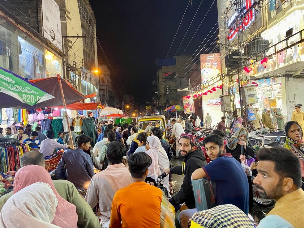 Motorcycle traffic jam in Rawalpindi (Pakistan).